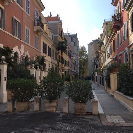 Face To Face House Bed & Breakfast Rome Exterior photo